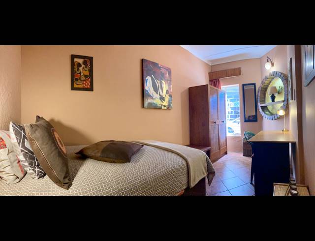 1 bed property to rent in FONTAINEBLEAU